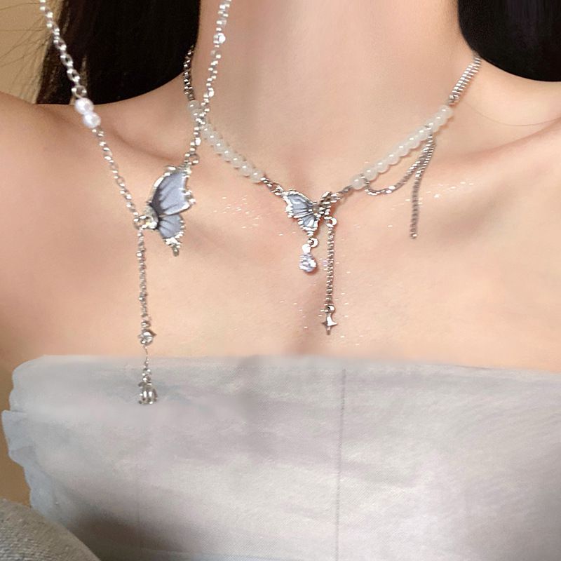 Collar De Mariposa Starburst Con Diamantes Y Acero De Titanio