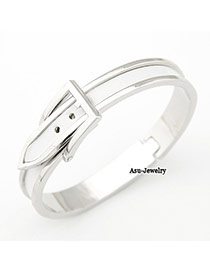 Luxurious White Color Belt Alloy Fashion Bangles