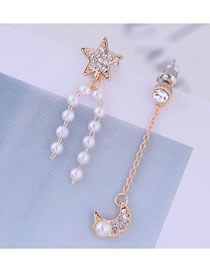 Aretes Asimétricos Con Perlas De Estrella Y Luna