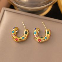 Fashion Golden C-shape Colored Diamond Titanium Steel Inlaid With Zirconium Special-shaped Hammer Pattern C-shaped Earrings